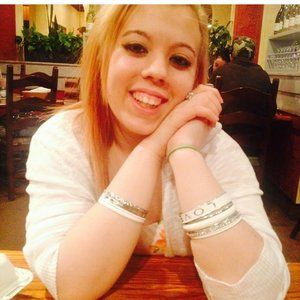 Meet your Posher, Marissa